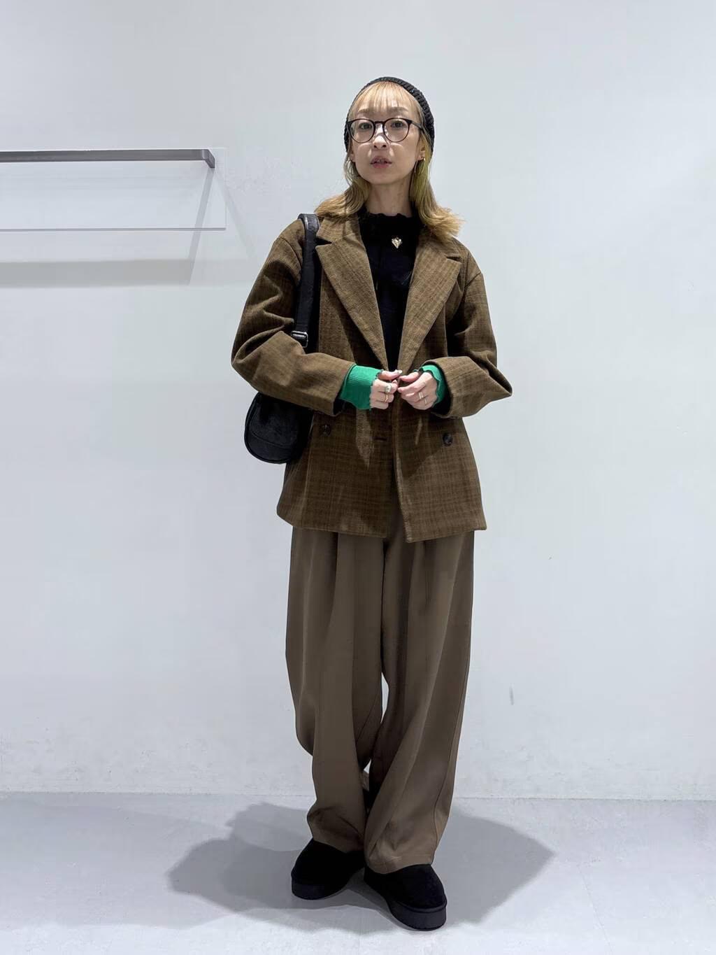 LAKOLEの起毛ダブルテーラードジャケットを使ったコーディネートを紹介します。｜Rakuten Fashion(楽天ファッション／旧楽天ブランドアベニュー)6489220