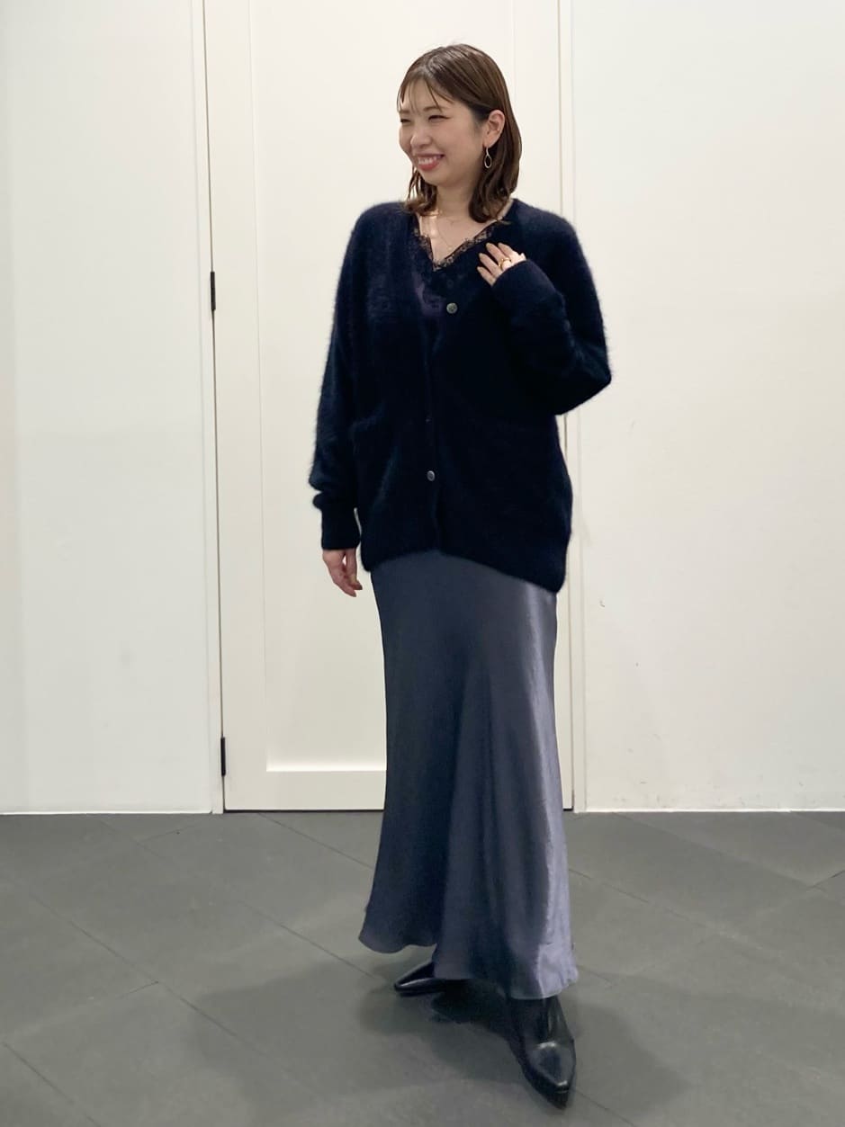 1er Arrondissementの【リニューアル】FOXカシミアカーディガンを使ったコーディネートを紹介します。｜Rakuten Fashion(楽天ファッション／旧楽天ブランドアベニュー)6489504