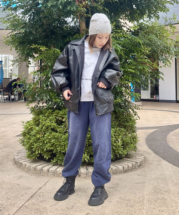 BEAMS HEARTのGMS ワイドストレート  コットンウラケ パンツを使ったコーディネートを紹介します。｜Rakuten Fashion(楽天ファッション／旧楽天ブランドアベニュー)6490713