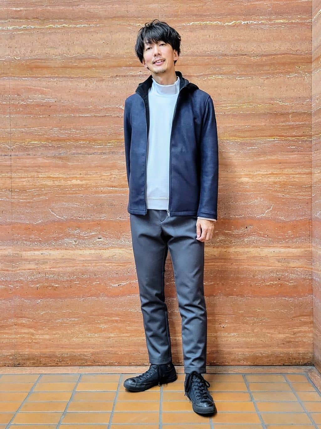 TAKEO KIKUCHIの【JUST ONE LAYER】ダウンファブリック ジップアップ フード ブルゾンを使ったコーディネートを紹介します。｜Rakuten Fashion(楽天ファッション／旧楽天ブランドアベニュー)6492658