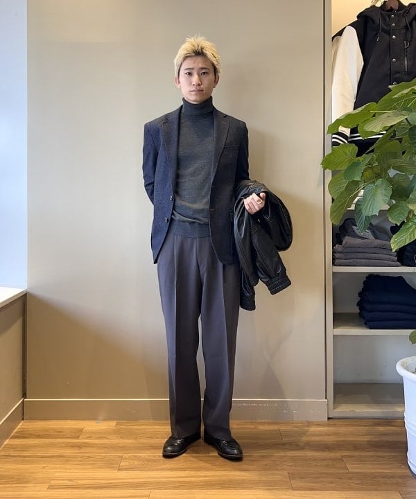 BEAMS HEARTのヴィンテージデニム調 2ボタンジャケットを使ったコーディネートを紹介します。｜Rakuten Fashion(楽天ファッション／旧楽天ブランドアベニュー)6492635