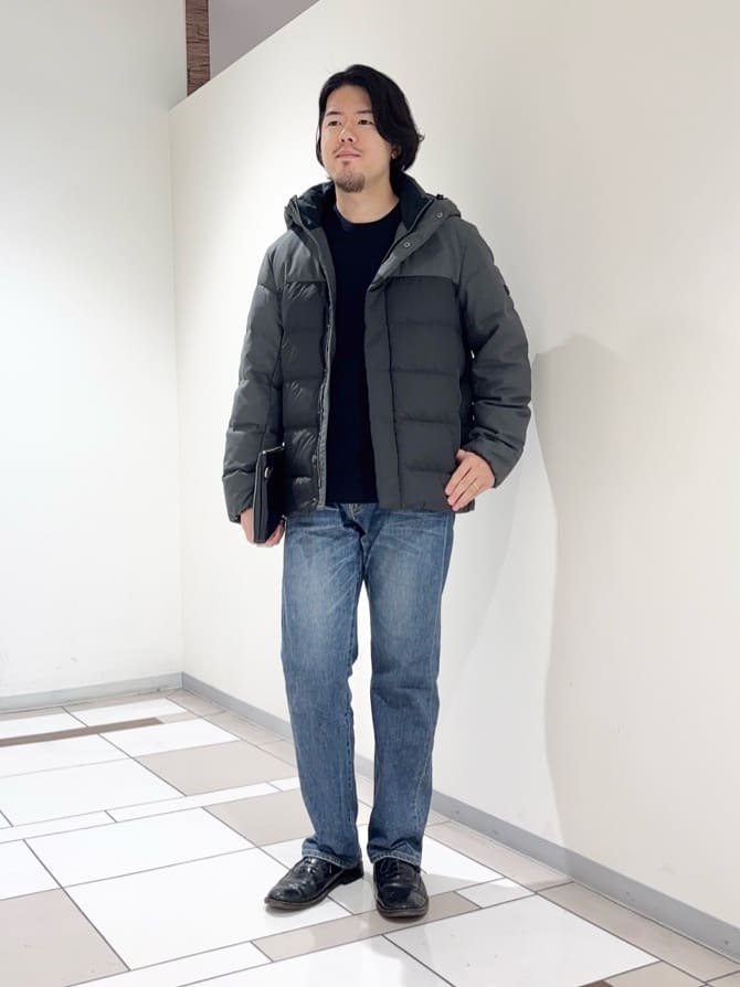 TAKEO KIKUCHIのカラーコンビ ダウンブルゾンを使ったコーディネートを紹介します。｜Rakuten Fashion(楽天ファッション／旧楽天ブランドアベニュー)6504014