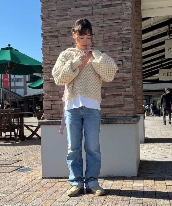 BEAMS HEARTのポコポコ編み パーカー ニットを使ったコーディネートを紹介します。｜Rakuten Fashion(楽天ファッション／旧楽天ブランドアベニュー)6504954