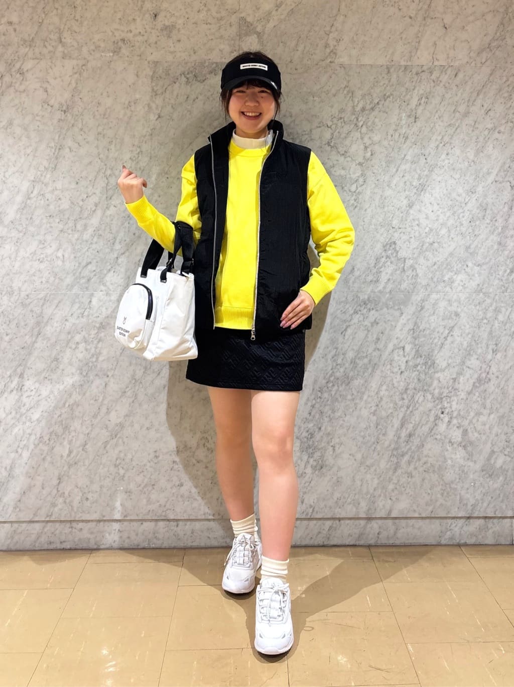 MASTER BUNNY EDITION | カートバッグ (UNISEX) | Rakuten Fashion