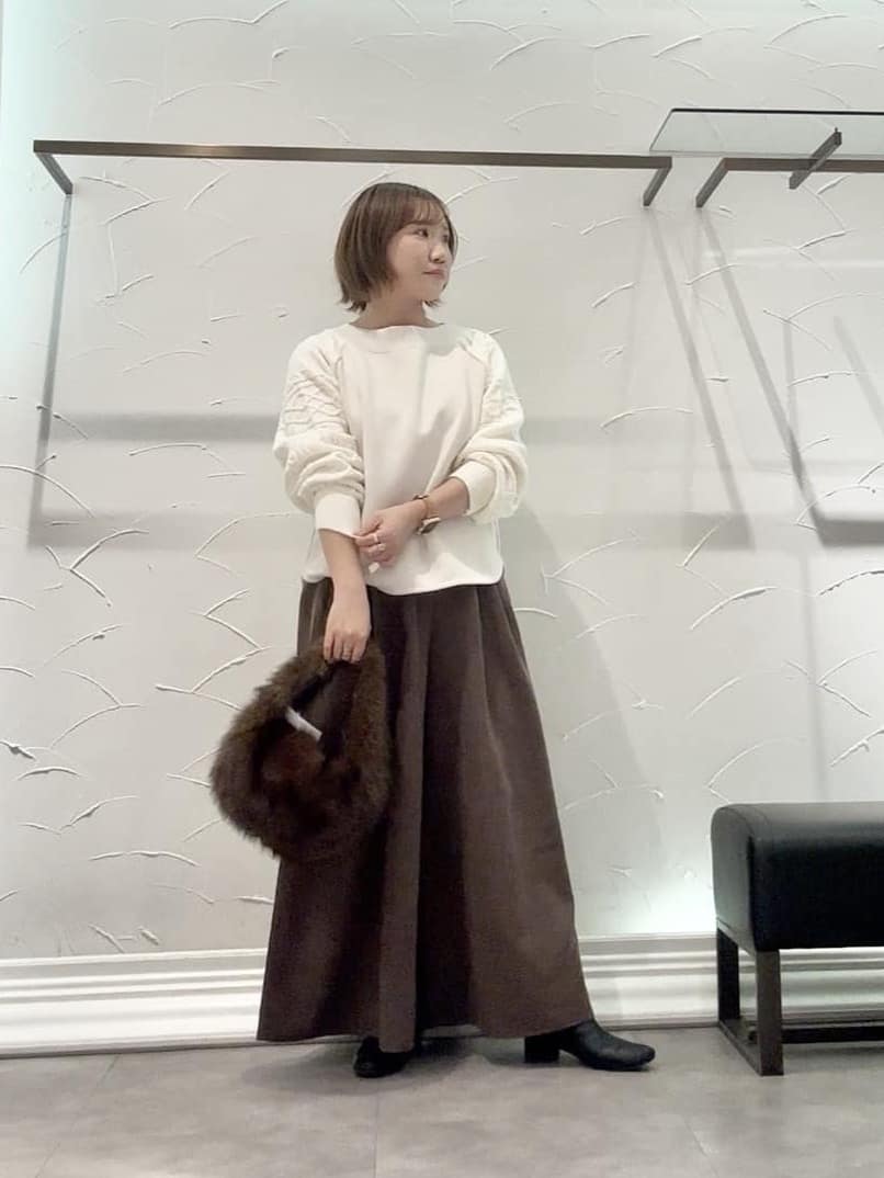 MAYSON GREYの【新色追加】【ゆるっと上品】私に似合うキュロットパンツ≪手洗い可能≫を使ったコーディネートを紹介します。｜Rakuten Fashion(楽天ファッション／旧楽天ブランドアベニュー)6511919