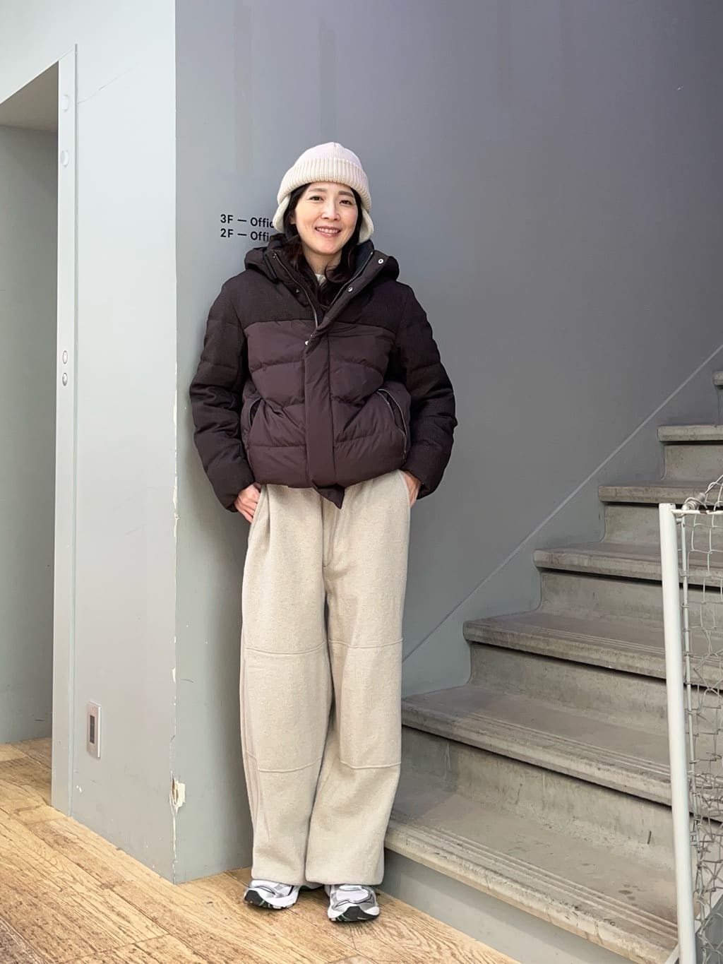 TAKEO KIKUCHIのカラーコンビ ダウンブルゾンを使ったコーディネートを紹介します。｜Rakuten Fashion(楽天ファッション／旧楽天ブランドアベニュー)6513016