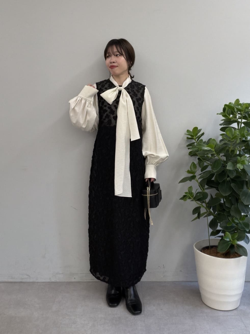 GALLARDAGALANTEの【上品×華やか】【2way】ギャザーボウタイブラウスを使ったコーディネートを紹介します。｜Rakuten Fashion(楽天ファッション／旧楽天ブランドアベニュー)6511949