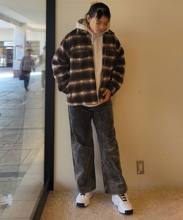 BEAMS HEARTのシャギー チェック ジップ シャツ ジャケットを使ったコーディネートを紹介します。｜Rakuten Fashion(楽天ファッション／旧楽天ブランドアベニュー)6517010