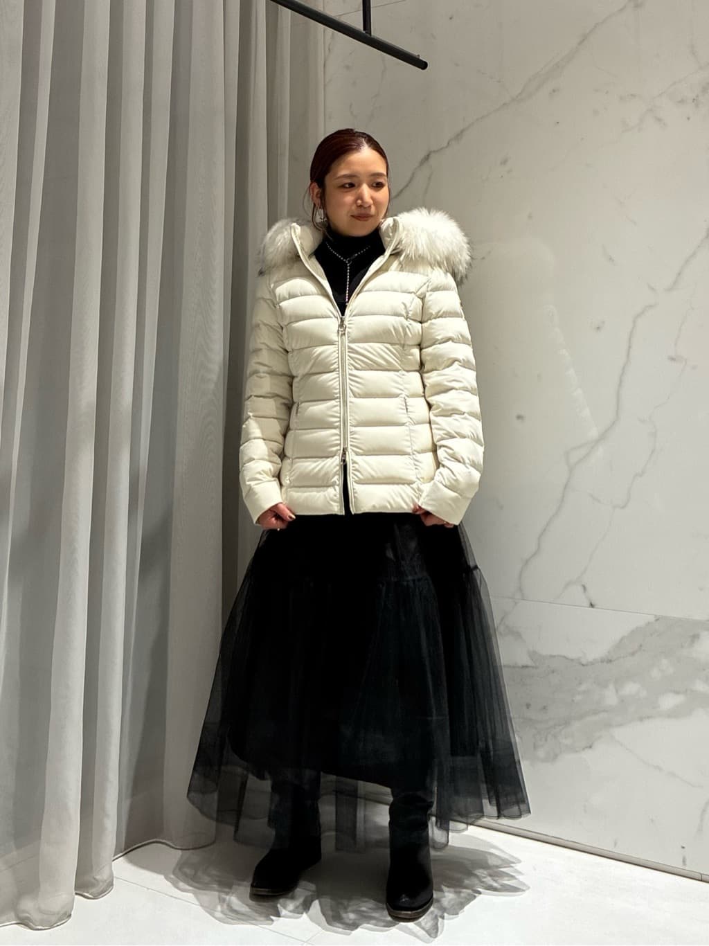 allurevilleの◇シアーテレコプルオーバーを使ったコーディネートを紹介します。｜Rakuten Fashion(楽天ファッション／旧楽天ブランドアベニュー)6518888
