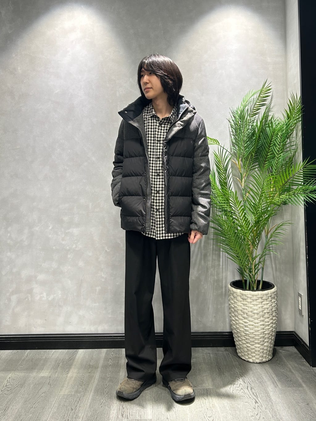 TAKEO KIKUCHIのカラーコンビ ダウンブルゾンを使ったコーディネートを紹介します。｜Rakuten Fashion(楽天ファッション／旧楽天ブランドアベニュー)6520517