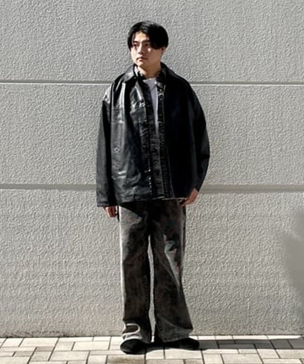 BEAMS HEARTのフェイクレザー カーコート 25AWを使ったコーディネートを紹介します。｜Rakuten Fashion(楽天ファッション／旧楽天ブランドアベニュー)6522848