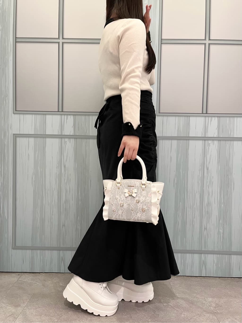 レディース SAMANTHAVEGA バレリーナフラッター ショルダーバッグ ブラック