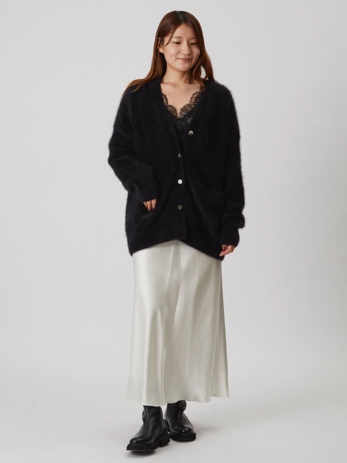 1er Arrondissementの【リニューアル】FOXカシミアカーディガンを使ったコーディネートを紹介します。｜Rakuten Fashion(楽天ファッション／旧楽天ブランドアベニュー)6526110