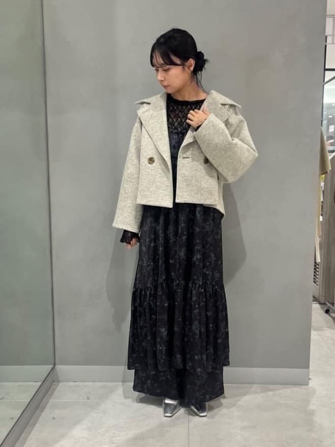 Vinのニュアンスフラワープリントイージーワイドパンツを使ったコーディネートを紹介します。｜Rakuten Fashion(楽天ファッション／旧楽天ブランドアベニュー)6528714