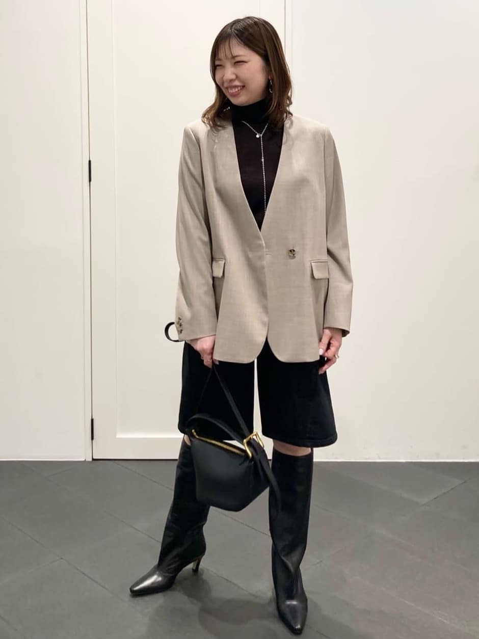 1er Arrondissementのスーパーファインウールボトルネックを使ったコーディネートを紹介します。｜Rakuten Fashion(楽天ファッション／旧楽天ブランドアベニュー)6529060