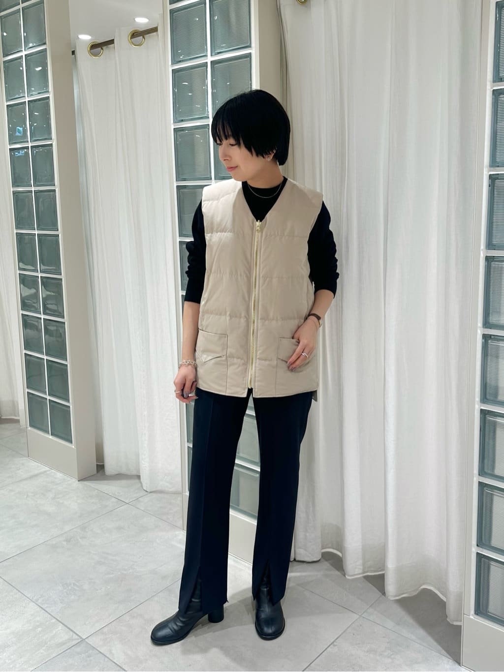 conte コンテ　リバーベスト UNITED ARROWS LTD. OUTLET | <conte>リバーシブル ダウンベスト