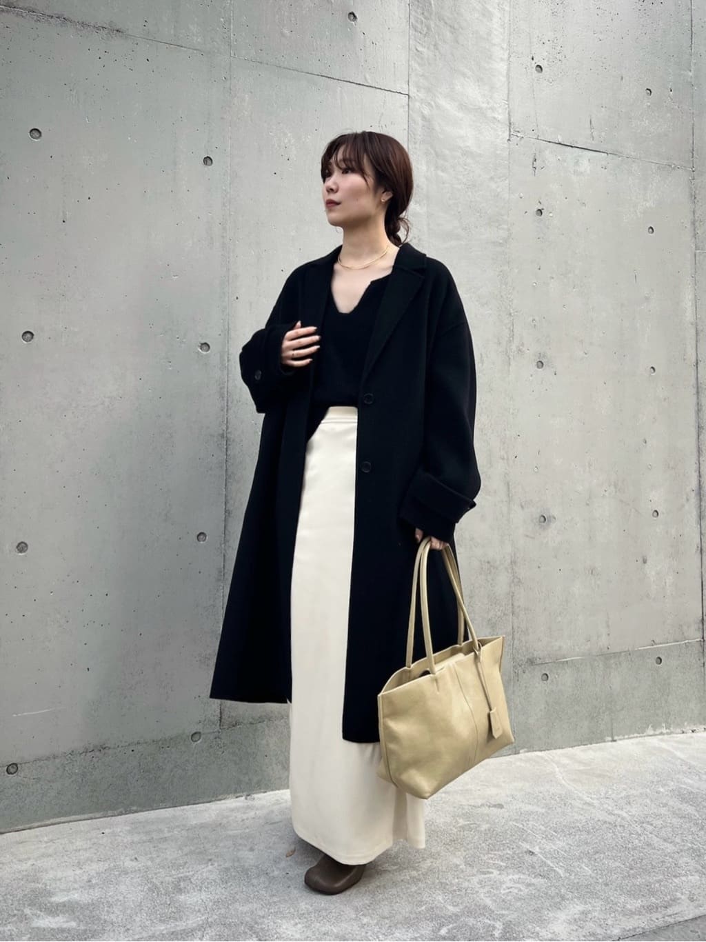 GALLARDAGALANTEの【手洗い可能】ストレッチサテンタイトスカートを使ったコーディネートを紹介します。｜Rakuten Fashion(楽天ファッション／旧楽天ブランドアベニュー)6530943