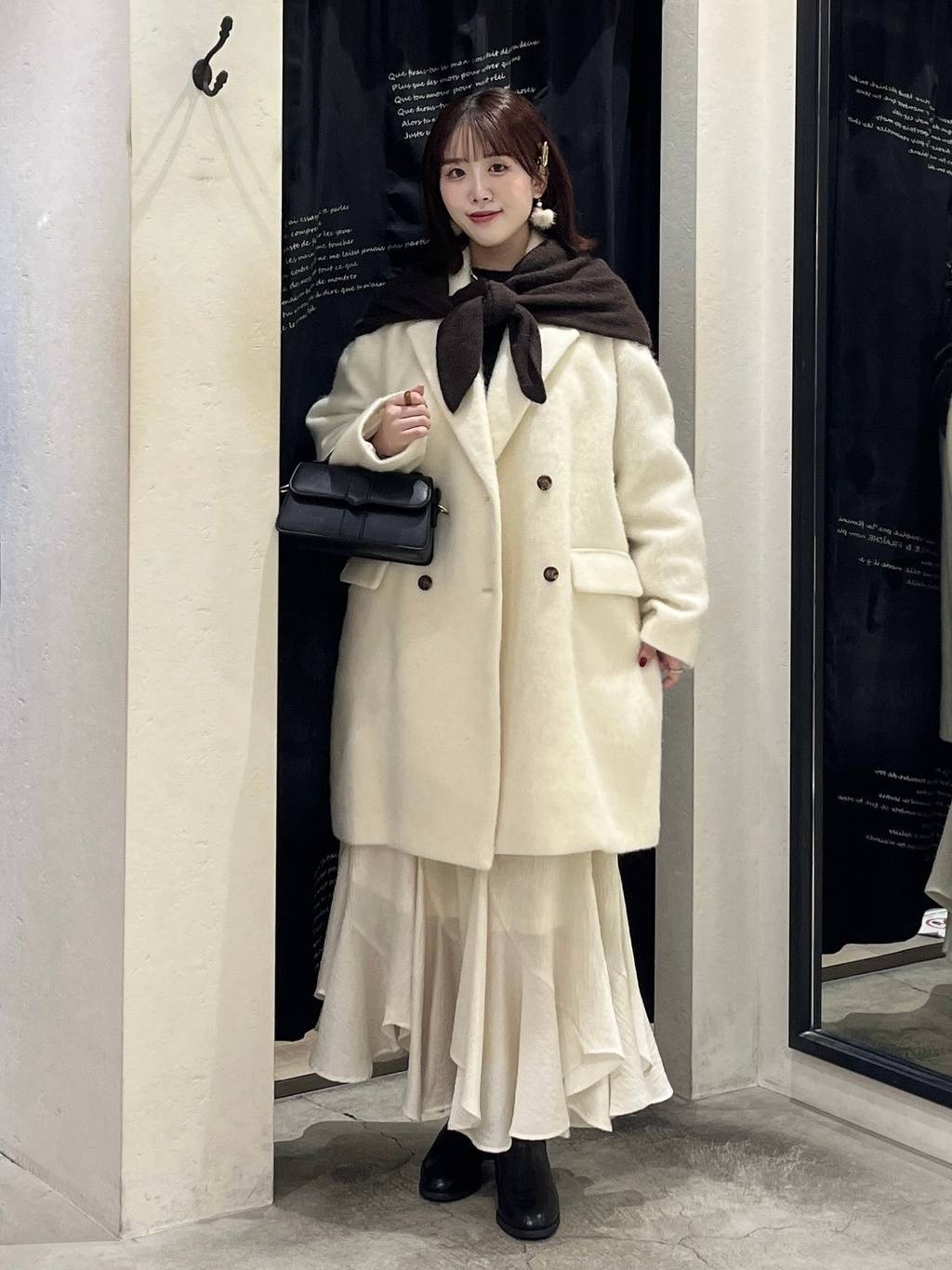 mysty womanのニットストールSETプルオーバーを使ったコーディネートを紹介します。｜Rakuten Fashion(楽天ファッション／旧楽天ブランドアベニュー)6531051