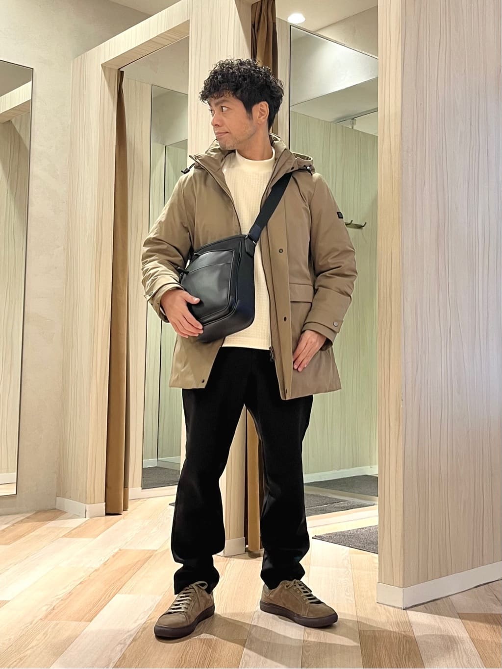 TAKEO KIKUCHIの【None Of Stress】ストレッチ ダウンブルゾンを使ったコーディネートを紹介します。｜Rakuten Fashion(楽天ファッション／旧楽天ブランドアベニュー)6534523