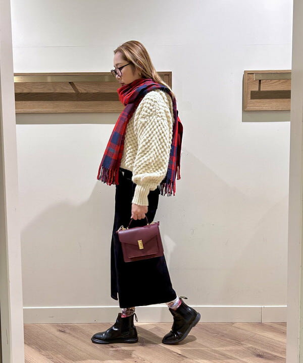 BEAMS HEARTのポコポコ編み パーカー ニットを使ったコーディネートを紹介します。｜Rakuten Fashion(楽天ファッション／旧楽天ブランドアベニュー)6535582