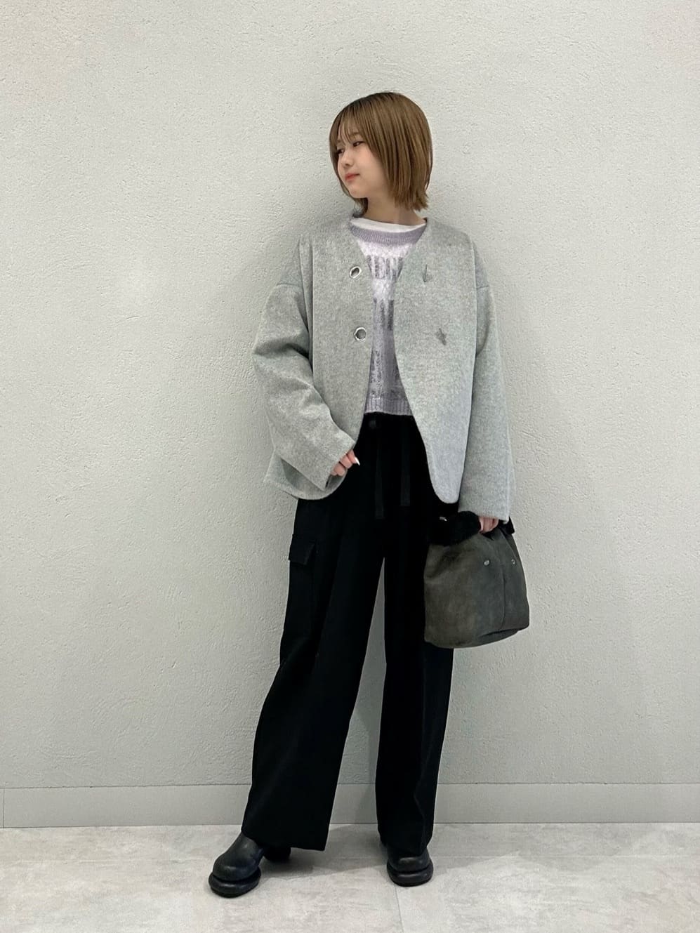 LASUDのフェイクレザー2wayバッグを使ったコーディネートを紹介します。｜Rakuten Fashion(楽天ファッション／旧楽天ブランドアベニュー)6537016