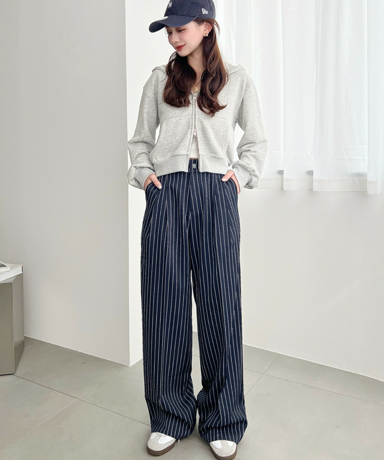 moment+のダブルジップショートパーカーを使ったコーディネートを紹介します。｜Rakuten Fashion(楽天ファッション／旧楽天ブランドアベニュー)6537886