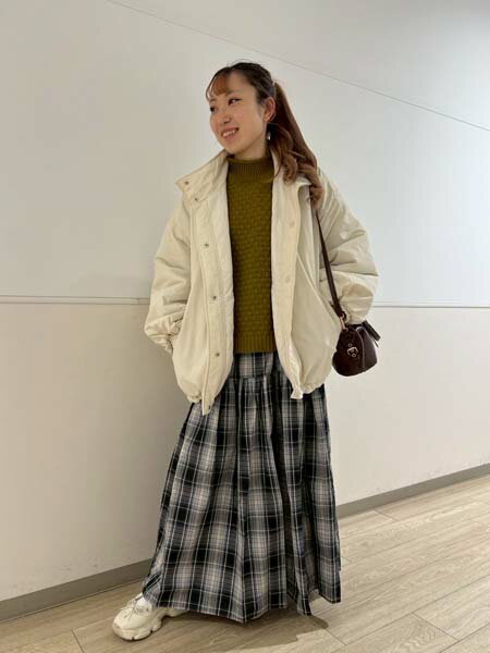 AS KNOW AS plusの♪アソートデザイン 切替えギャザーロングスカートを使ったコーディネートを紹介します。｜Rakuten Fashion(楽天ファッション／旧楽天ブランドアベニュー)6537909