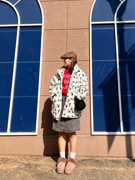 AS KNOW AS plusの厚底ムートン風サンダルを使ったコーディネートを紹介します。｜Rakuten Fashion(楽天ファッション／旧楽天ブランドアベニュー)6537937