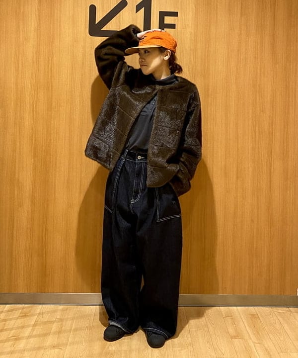 BEAMS HEARTのシアー プルオーバー * ヘンリー タンクトップを使ったコーディネートを紹介します。｜Rakuten Fashion(楽天ファッション／旧楽天ブランドアベニュー)6538912