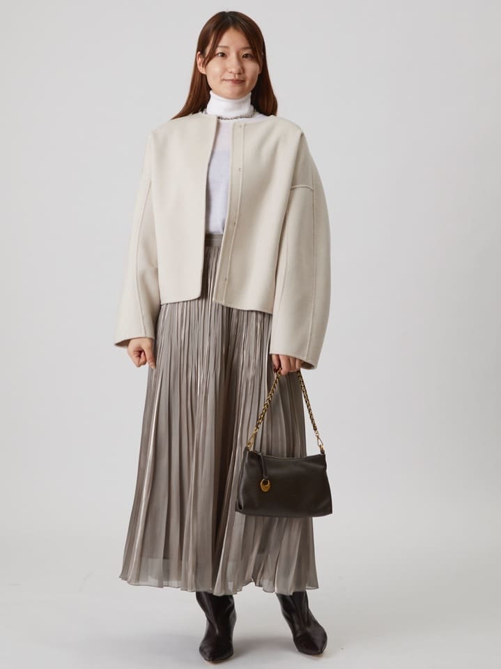 1er Arrondissementのダブルビーバーコクーンショートコートを使ったコーディネートを紹介します。｜Rakuten Fashion(楽天ファッション／旧楽天ブランドアベニュー)6542054