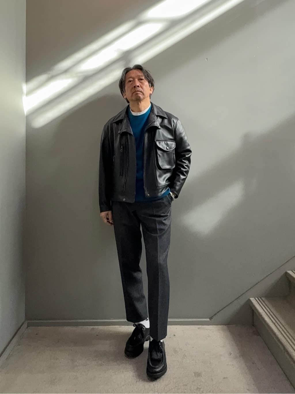 TAKEO KIKUCHIの【Air Palette Knit】ワンポイント カラーニット プルオーバーを使ったコーディネートを紹介します。｜Rakuten Fashion(楽天ファッション／旧楽天ブランドアベニュー)6542608