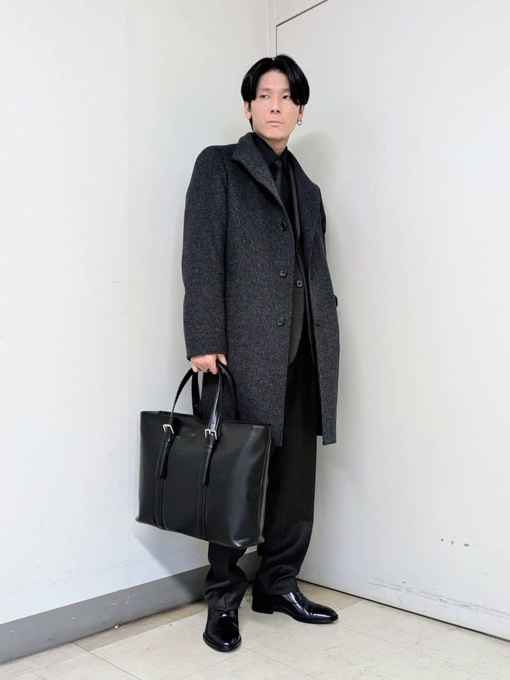 TAKEO KIKUCHIの【Made in JAPAN】ブロード レギュラーカラー ドレスシャツを使ったコーディネートを紹介します。｜Rakuten Fashion(楽天ファッション／旧楽天ブランドアベニュー)6543438