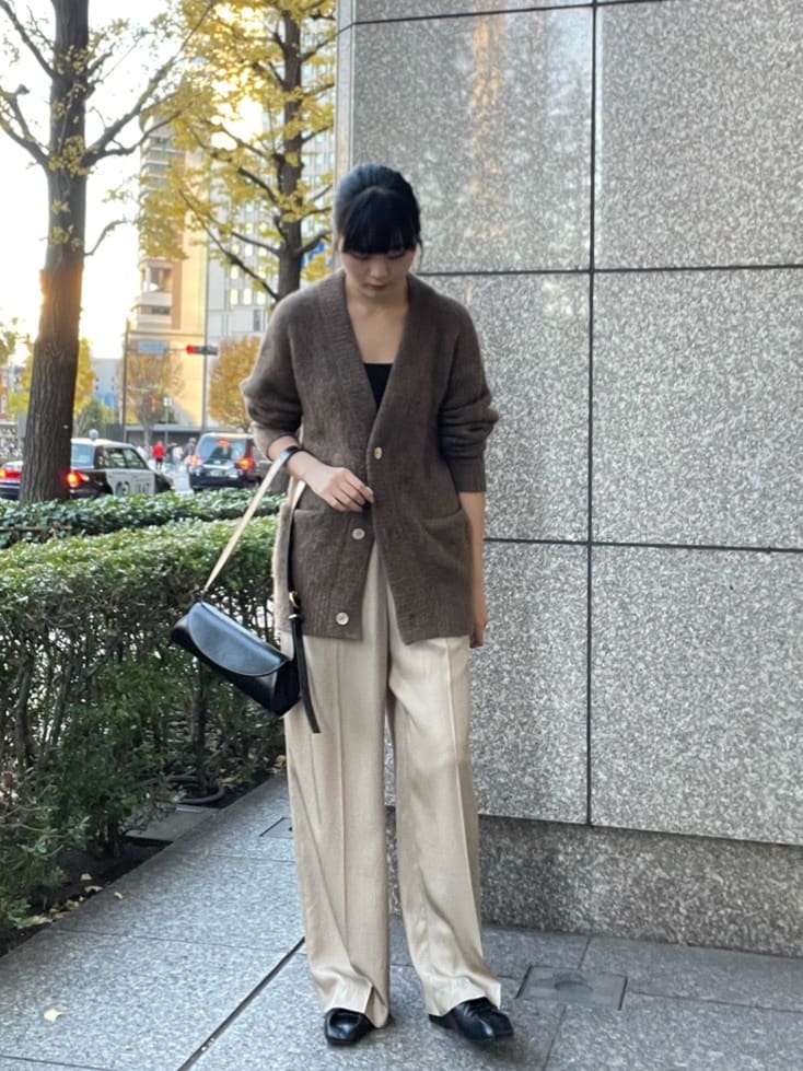 UNITED ARROWS LTD. OUTLET | <conte>シャギー Vネックカーディガン