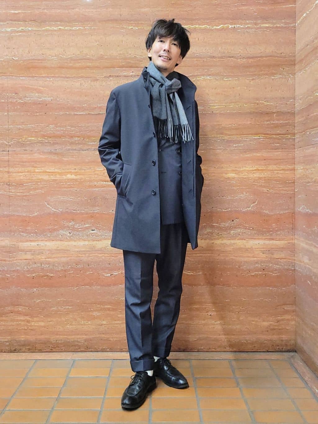 TAKEO KIKUCHIの【ダウンライナー付き】ドビースタンドカラーコートを使ったコーディネートを紹介します。｜Rakuten Fashion(楽天ファッション／旧楽天ブランドアベニュー)6545528