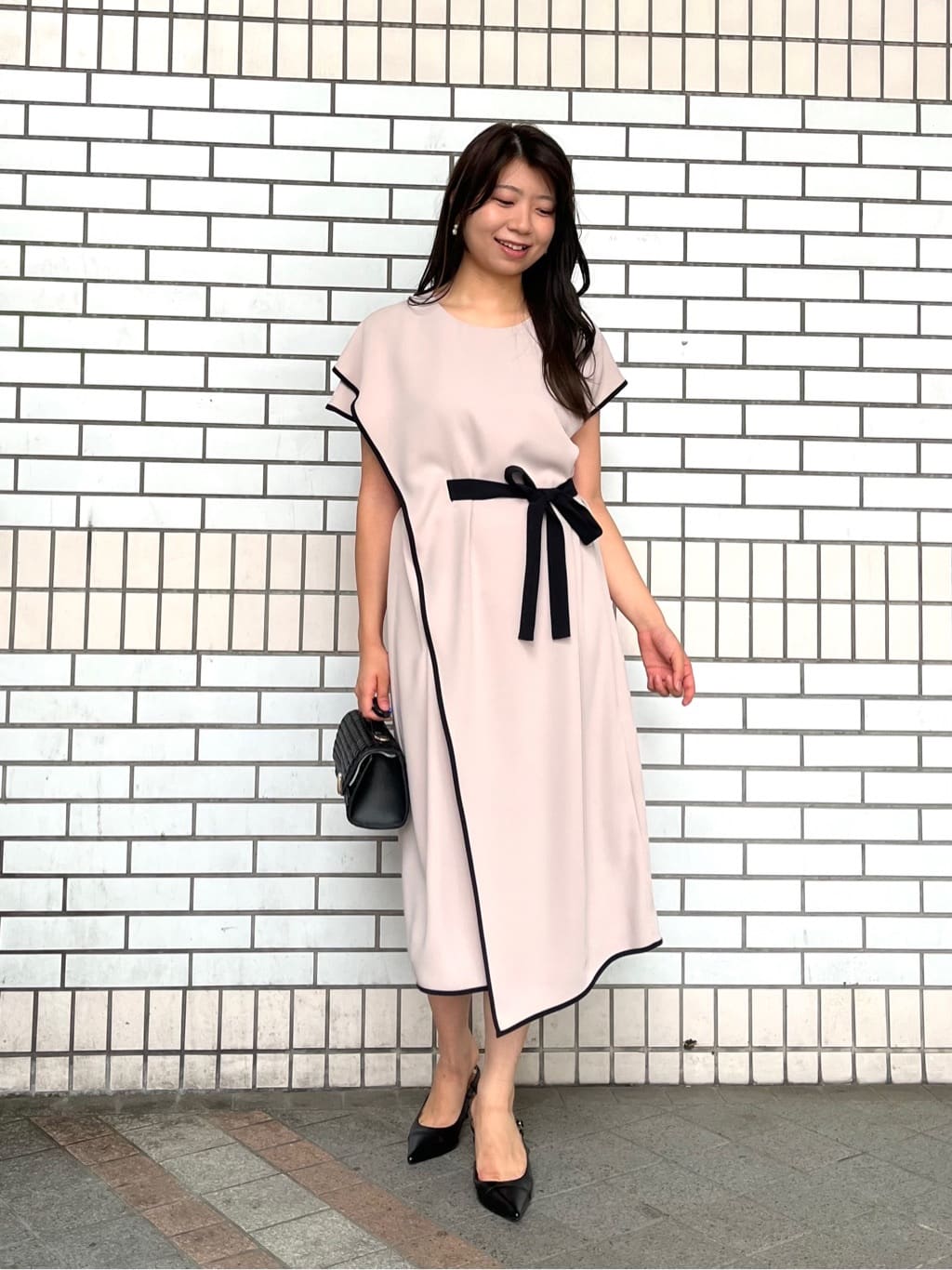 Vinの差し編みメッシュイーストウエストバッグを使ったコーディネートを紹介します。｜Rakuten Fashion(楽天ファッション／旧楽天ブランドアベニュー)6545868