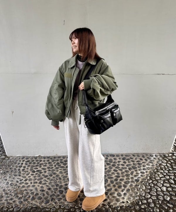 BEAMS HEARTのCWU フライト ジャケットを使ったコーディネートを紹介します。｜Rakuten Fashion(楽天ファッション／旧楽天ブランドアベニュー)6547805