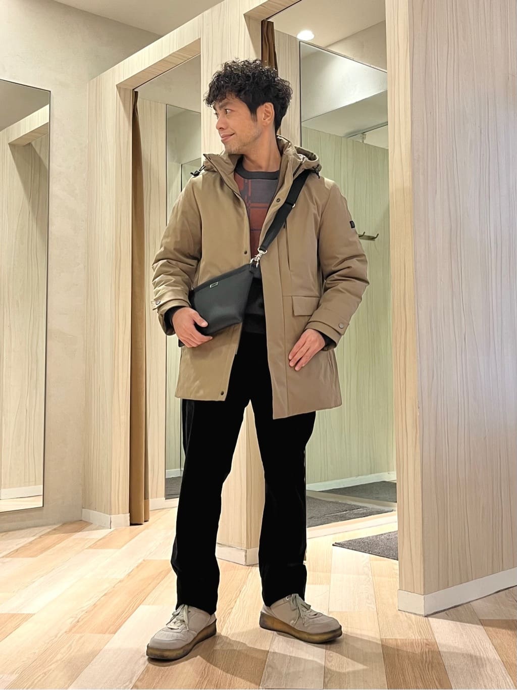 TAKEO KIKUCHIの【None Of Stress】ストレッチ ダウンブルゾンを使ったコーディネートを紹介します。｜Rakuten Fashion(楽天ファッション／旧楽天ブランドアベニュー)6550050