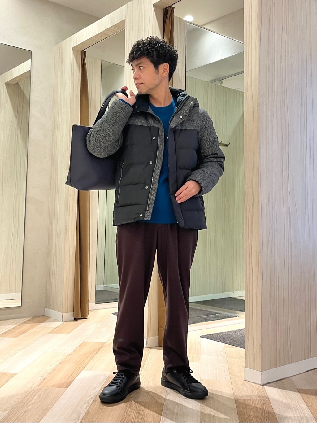 TAKEO KIKUCHIのカラーコンビ ダウンブルゾンを使ったコーディネートを紹介します。｜Rakuten Fashion(楽天ファッション／旧楽天ブランドアベニュー)6550063
