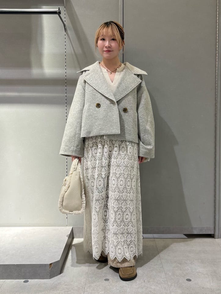 Vinのレーススカートドッキングニットワンピースを使ったコーディネートを紹介します。｜Rakuten Fashion(楽天ファッション／旧楽天ブランドアベニュー)6550633