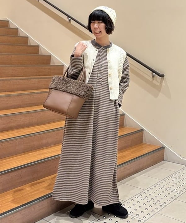 BEAMS HEARTの中綿 コーデュロイ 襟ボア ブルゾンを使ったコーディネートを紹介します。｜Rakuten Fashion(楽天ファッション／旧楽天ブランドアベニュー)6551929