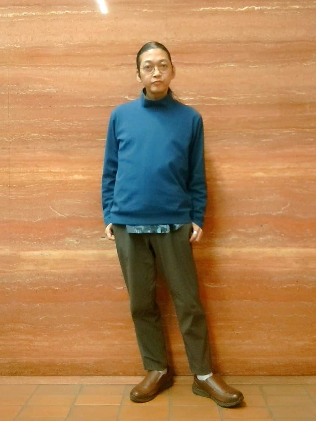 TAKEO KIKUCHIの【Sサイズ~】ウォーム ミラノリブ オフネック プルオーバーを使ったコーディネートを紹介します。｜Rakuten Fashion(楽天ファッション／旧楽天ブランドアベニュー)6552878