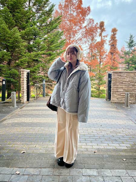 AS KNOW AS plusの♪『リバーシブル』 ボアキルティング スタンドカラーコートを使ったコーディネートを紹介します。｜Rakuten Fashion(楽天ファッション／旧楽天ブランドアベニュー)6554751