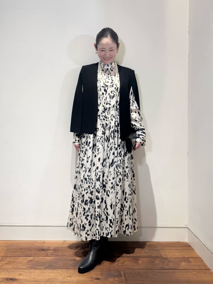 allureville | OFFICINAプリーツフレアワンピース | Rakuten Fashion