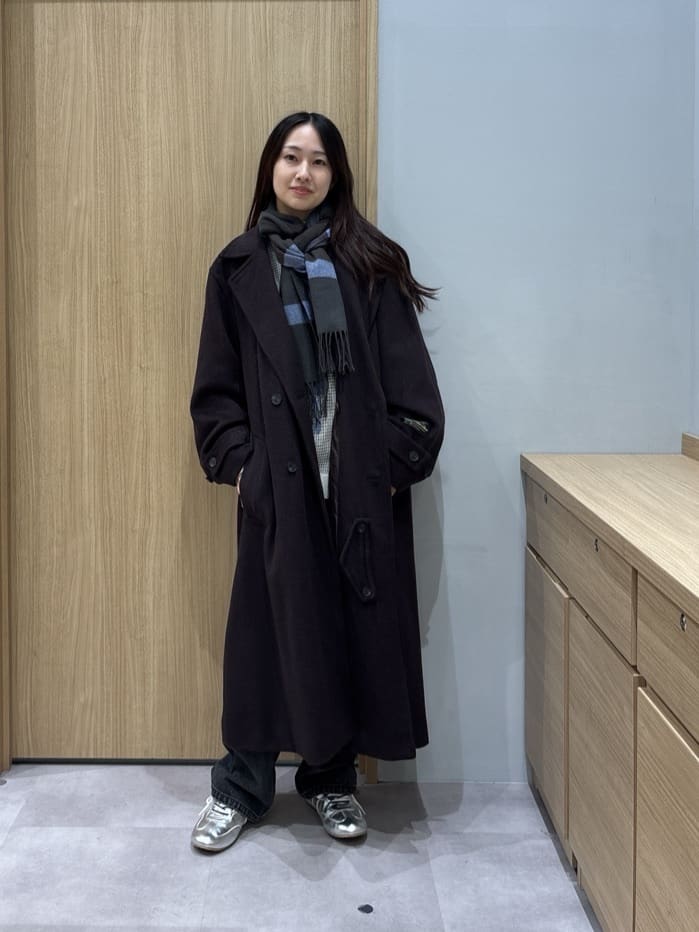 tk.TAKEO KIKUCHIのダブルオーバーチェスターコートを使ったコーディネートを紹介します。｜Rakuten Fashion(楽天ファッション／旧楽天ブランドアベニュー)6556087