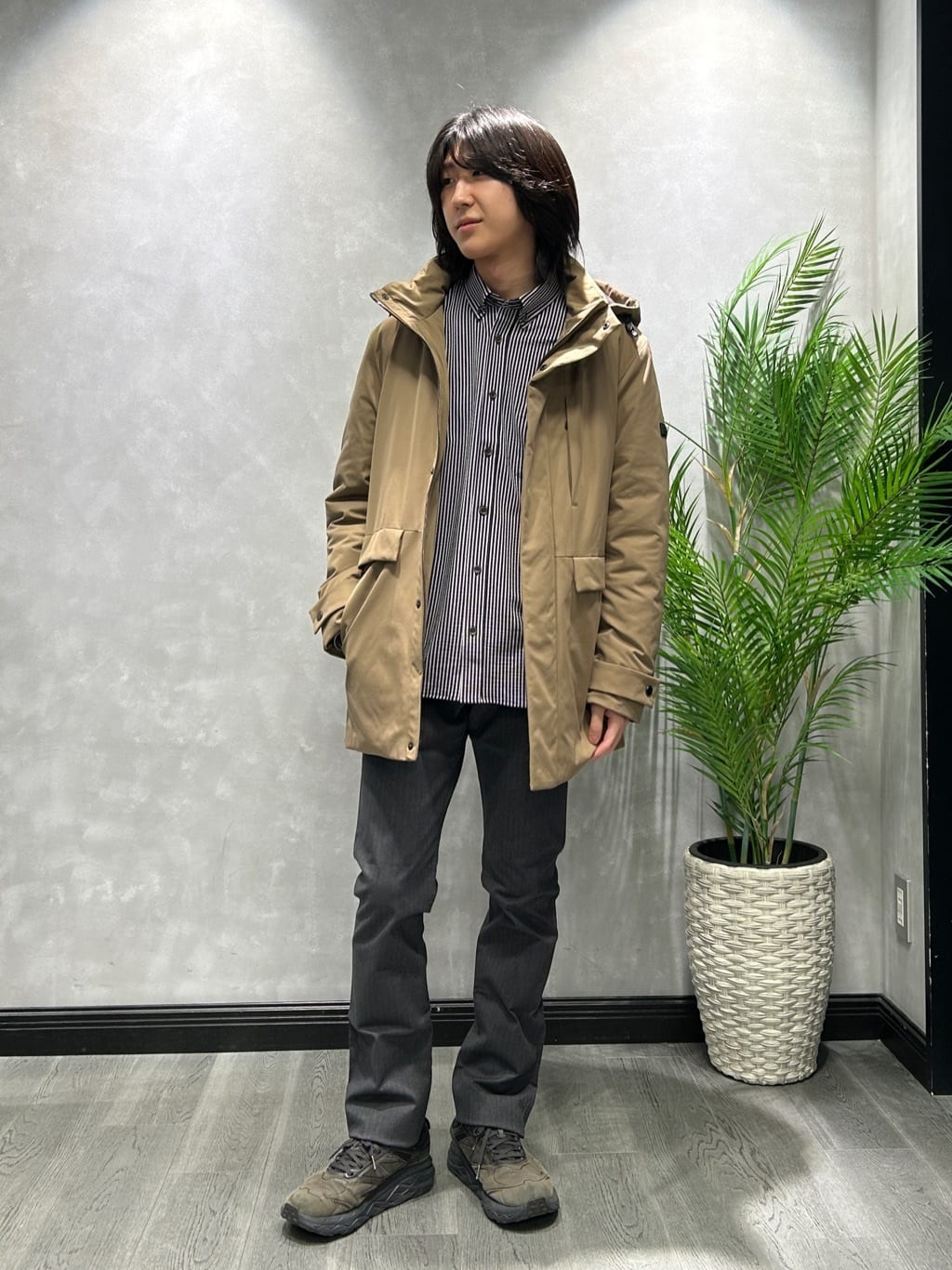 TAKEO KIKUCHIの【None Of Stress】ストレッチ ダウンブルゾンを使ったコーディネートを紹介します。｜Rakuten Fashion(楽天ファッション／旧楽天ブランドアベニュー)6556150