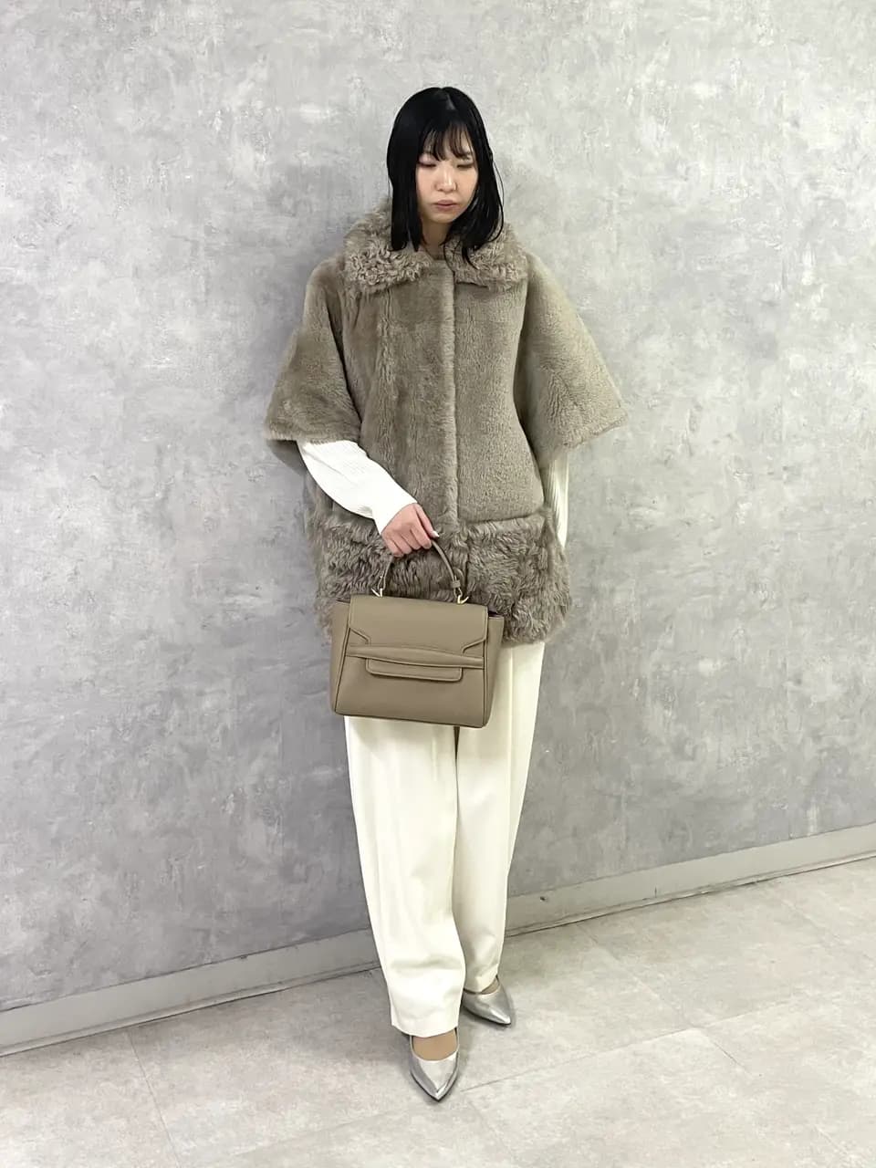 定価13万円】グレースコンチネンタル リアルムートン ポンチョ