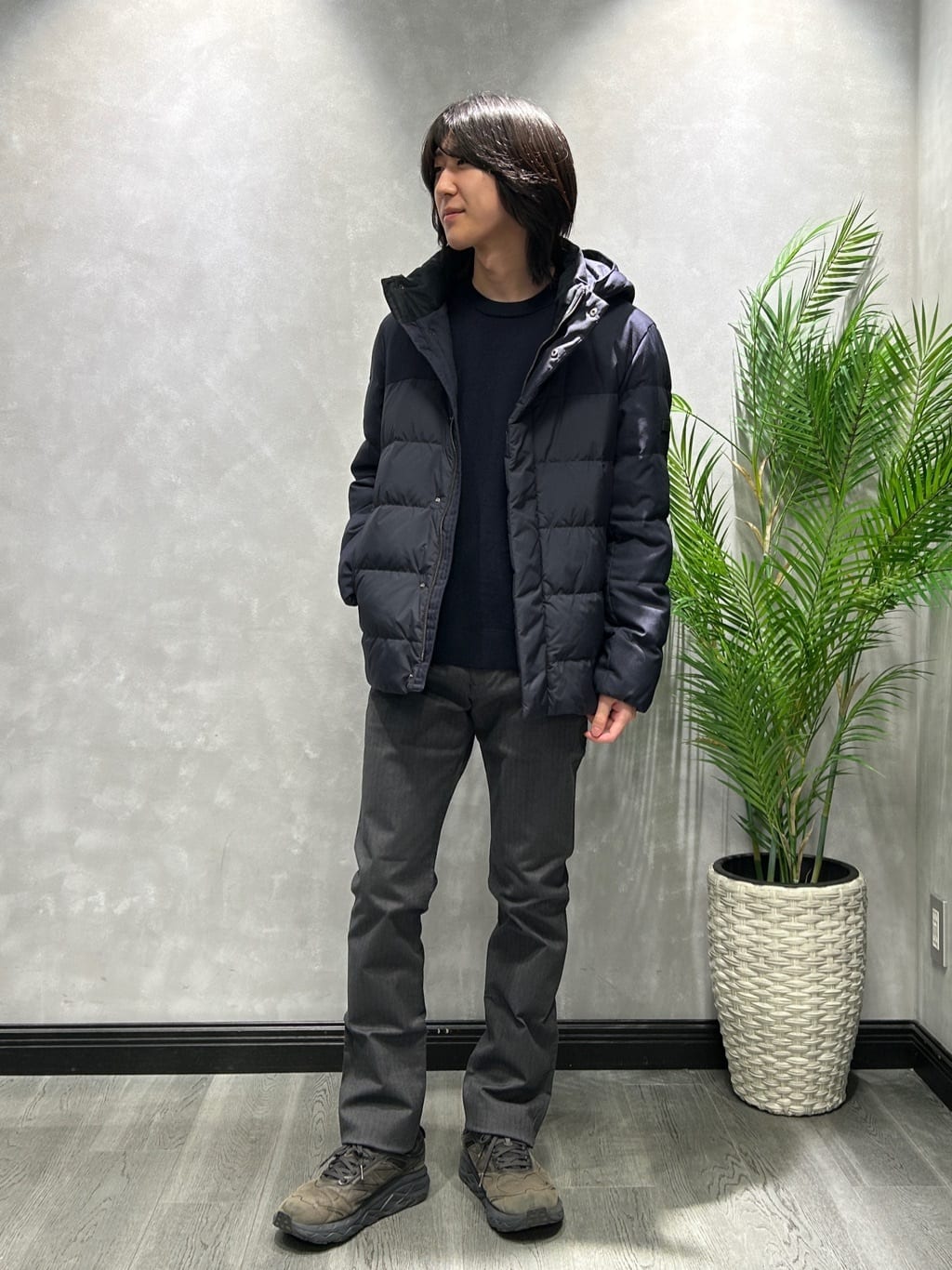 TAKEO KIKUCHIのカラーコンビ ダウンブルゾンを使ったコーディネートを紹介します。｜Rakuten Fashion(楽天ファッション／旧楽天ブランドアベニュー)6558426