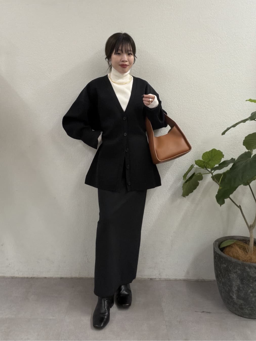 GALLARDAGALANTEのウエストシェイプカーディガンを使ったコーディネートを紹介します。｜Rakuten Fashion(楽天ファッション／旧楽天ブランドアベニュー)6564331