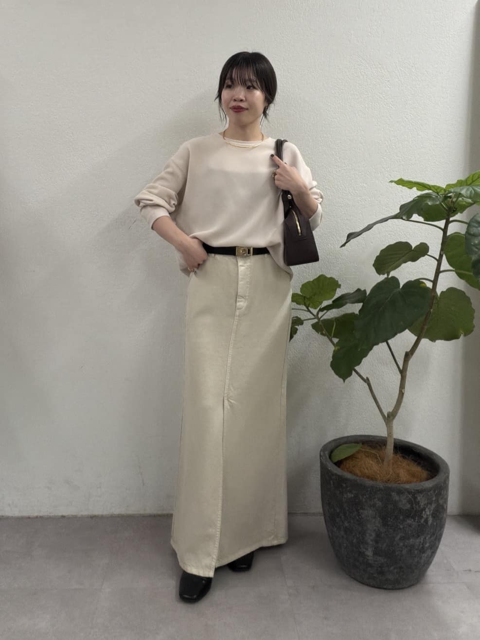 GALLARDAGALANTEの《ウエスト調整自由自在!》スクエアバックルベルトを使ったコーディネートを紹介します。｜Rakuten Fashion(楽天ファッション／旧楽天ブランドアベニュー)6564361