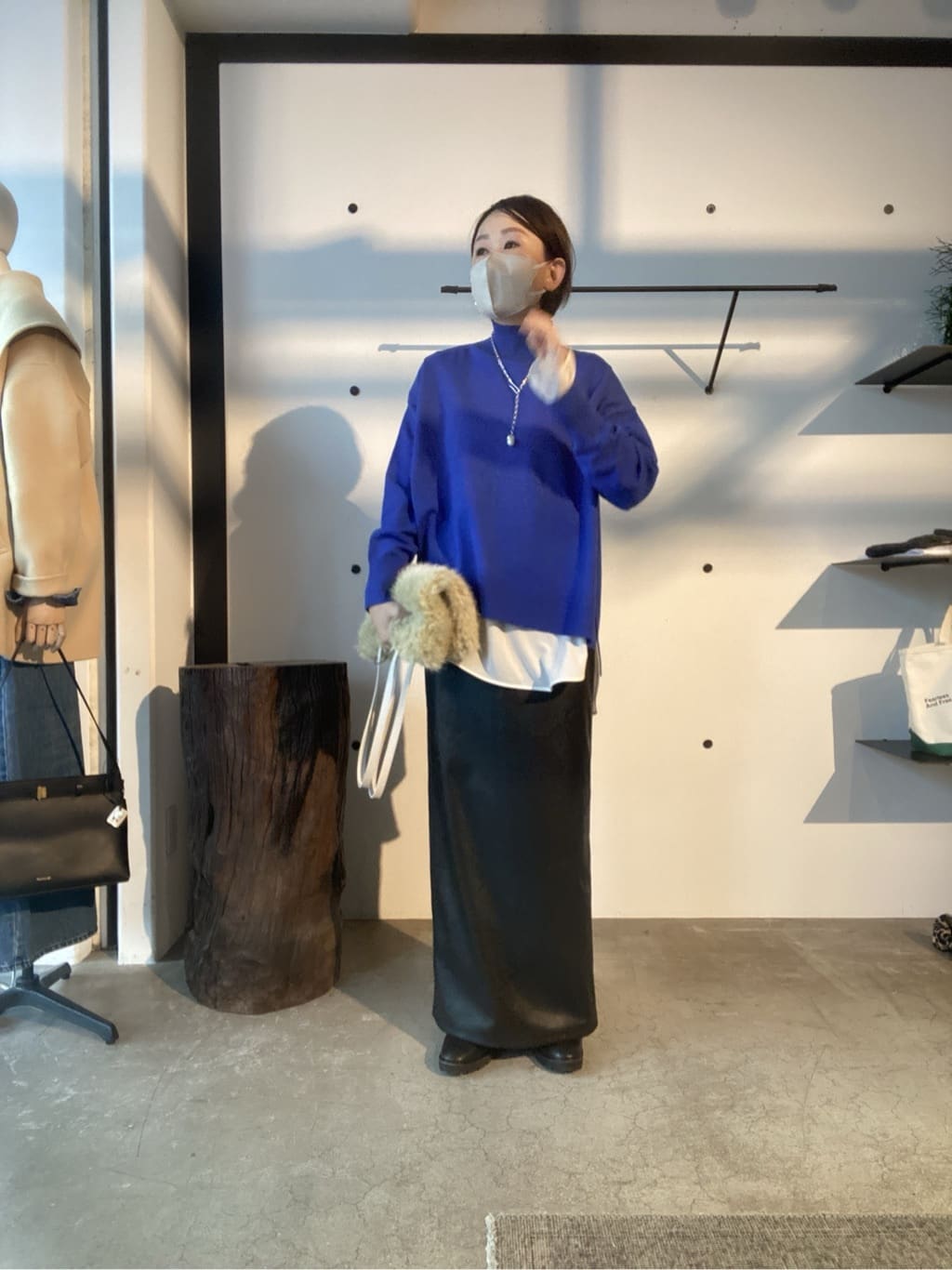GALLARDAGALANTEのラウンドブラウスTeeを使ったコーディネートを紹介します。｜Rakuten Fashion(楽天ファッション／旧楽天ブランドアベニュー)6564465